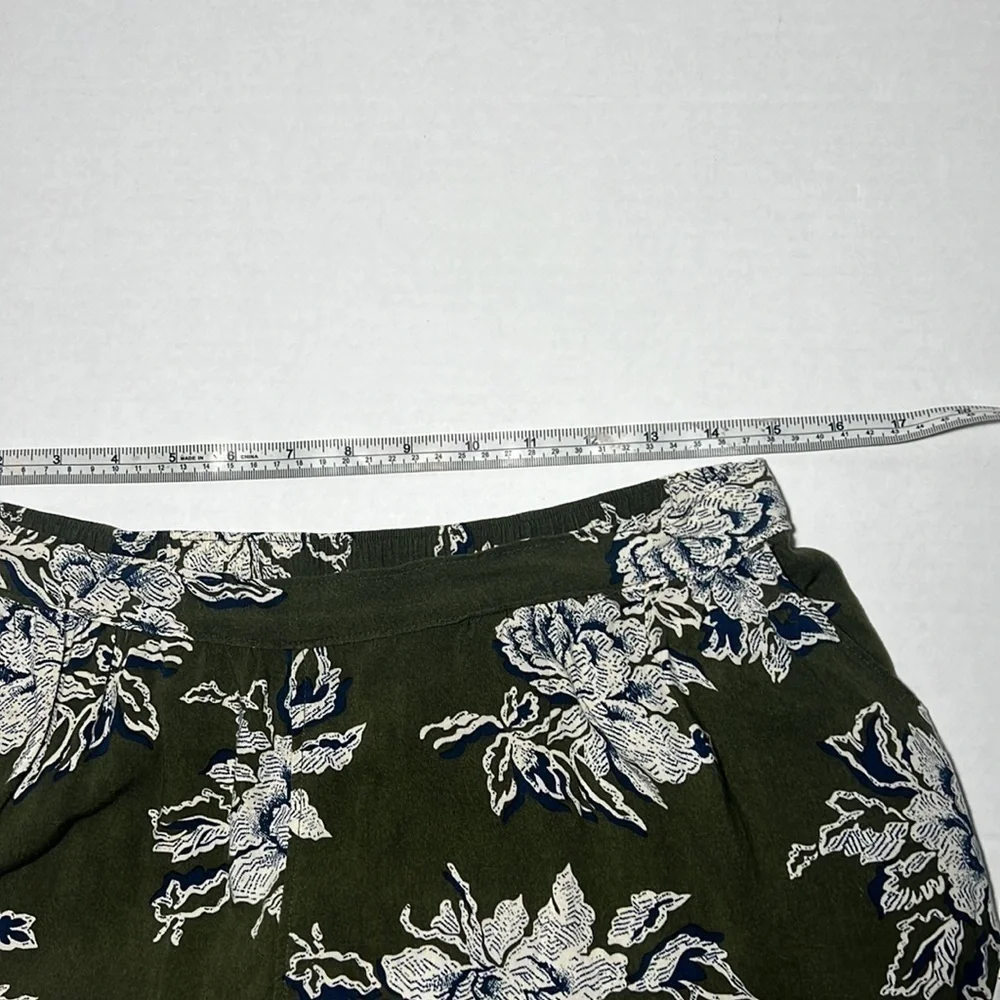 Abercrombie & Fitch Women's Shorts Lot Of 2 Drawstring Pull On Sz M Blue/Green - Picture 16 of 17
